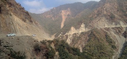 हेटौँडाबाट जाने सबै मार्गमा यातायात सेवा सञ्चालन