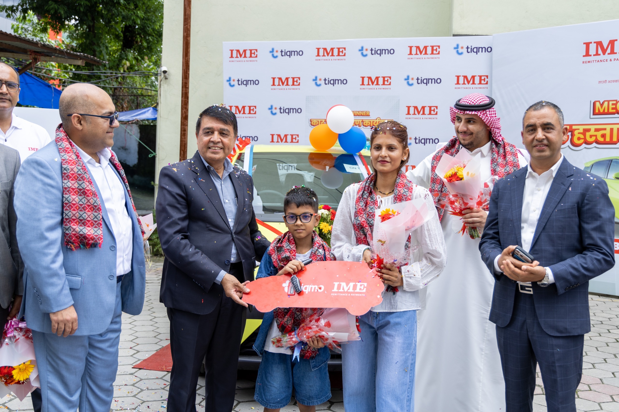 टिक्मोमार्फत आइएमईबाट रेमिट्यान्स पठाउँदा अभिषेकले जिते वीवाइडी ईभी कार