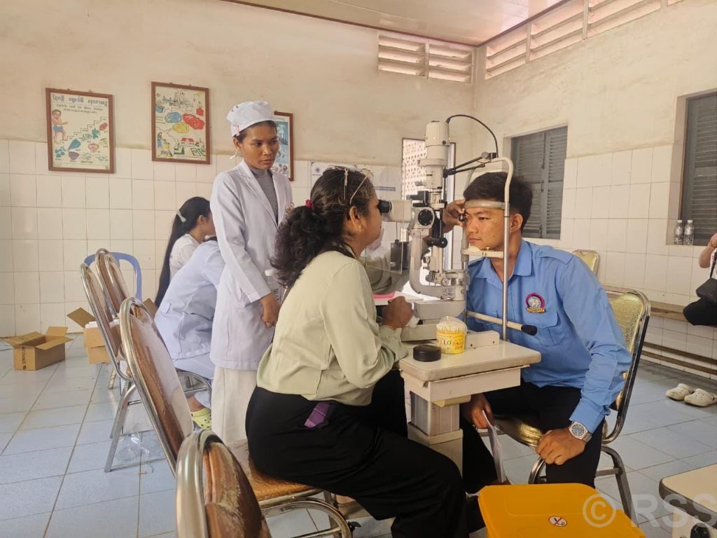 नख्खु कारागारमा निःशुल्क आँखा शिविरः कैदीबन्दी लाभान्वित