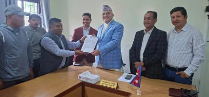 अलपत्र सडक निर्माणका लागि पूर्वाधार विकासमन्त्रीको ध्यानाकर्षण