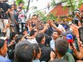 गणेश नेपालीको निधनपछि वीर अस्पतालमा तनाव, ठूलो संख्यामा प्रहरी परिचालन गणेश नेपालीको निधनपछि वीर अस्पतालमा तनाव, ठूलो संख्यामा प्रहरी परिचालन