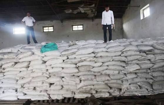 बाँकेमा रासायनिक मल वितरण