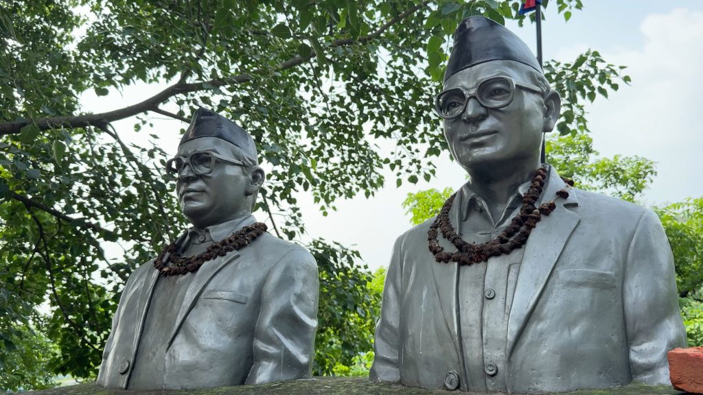 दासढुंगामा मदन भण्डारी पार्क निर्माण अन्तिम चरणमा, स्मृति संरचना पर्यटकका लागि आकर्षण