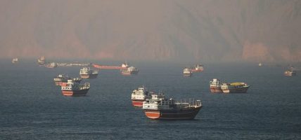 हर्मुजमा नियन्त्रणको लडाइँ तीव्र