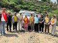 हुम्लाको स्याँडामा गाडी हुम्लाको स्याँडामा गाडी
