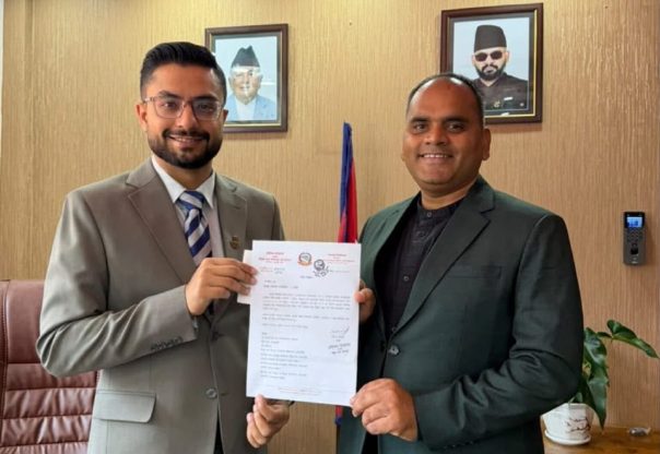 शिक्षा तथा खेलकुद मन्त्रालयको सल्लाहकारमा झा नियुक्त शिक्षा तथा खेलकुद मन्त्रालयको सल्लाहकारमा झा नियुक्त