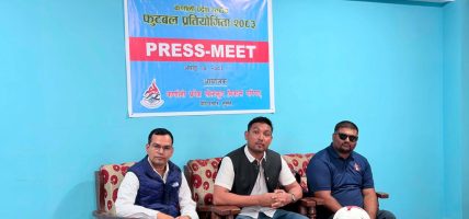 कर्णालीमा पूर्वराष्ट्रिय खेलाडीबीच मैत्रीपूर्ण फुटबल प्रतियोगिता हुने