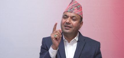 नेपालका ठूला पूर्वाधार क्षेत्रमा लगानी बढाउन एनआरएनए पूर्वअध्यक्ष आचार्यको आग्रह