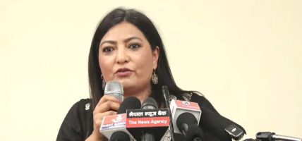 गुटको होइन, इमानदार कार्यकर्ताको संरक्षण गर्ने पार्टी बनाउनुपर्छ : नविना लामा
