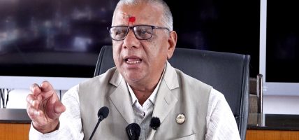 गणेश नेपालीको आत्मदाह घटनामा सभापति खड्काको चिन्ता : ‘राज्यले नागरिकप्रति विश्वासको वातावरण बनाउनुपर्छ’
