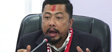 ऊर्जा मन्त्री श्रेष्ठको सक्रियता : मार्कीचोक–भरतपुर २२० केभी प्रसारण लाइनबाट विद्युत् प्रवाह सुरु