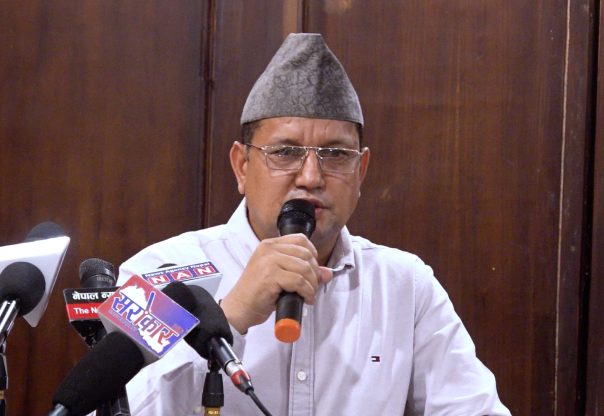 सिभिल सहकारीका बचतकर्ता भन्छन् : अदालतको आदेशले सम्पत्ति जोखिममा पर्यो, हस्तक्षेप आवश्यक छ सिभिल सहकारीका बचतकर्ता भन्छन् : अदालतको आदेशले सम्पत्ति जोखिममा पर्यो, हस्तक्षेप आवश्यक छ