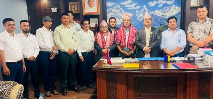 सञ्चार माध्यमलाई व्यवस्थित बनाउँदै पत्रकारको क्षमता विकासमा जुट्छौं : प्रतिष्ठान अध्यक्ष दाहाल