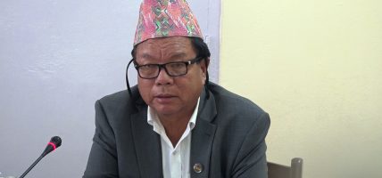 एक बर्ष सम्म कुनै पनि मिडियालाई अन्तरवार्ता नदिने महावीर पुनको घोषणा