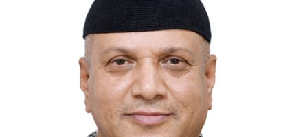 शिक्षामन्त्रीको निर्देशनमा डा. गोविन्द केसीसँग वार्ताका लागि शिक्षासचिव धनगढीमा