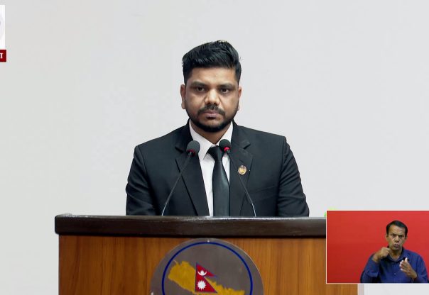 आन्तरिक रोजगारी सिर्जना र श्रम क्षेत्रको सुधारमा धेरै काम भएको छ : मन्त्री यादव (भिडियो सहित) आन्तरिक रोजगारी सिर्जना र श्रम क्षेत्रको सुधारमा धेरै काम भएको छ : मन्त्री यादव (भिडियो सहित)