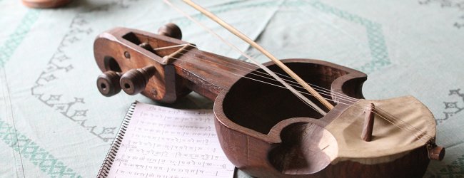 सारङ्गीको धुनसँगै पुर्ख्यौली पेसा जोगाउँदै यमबहादुर गन्धर्व