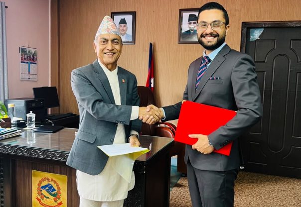 त्रिवि सेवा आयोगको अध्यक्षमा पूर्वसचिव किशोर थापा नियुक्त त्रिवि सेवा आयोगको अध्यक्षमा पूर्वसचिव किशोर थापा नियुक्त