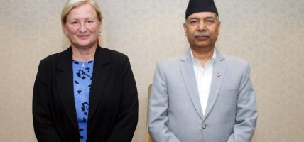 उपराष्ट्रपति यादवसँग फ्रान्सेली राजदूतको शिष्टाचार भेट
