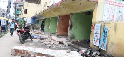 अतिक्रमण हटाएर जग्गा संरक्षणमा कोशी अस्पताल, अब पर्खाल लगाइने