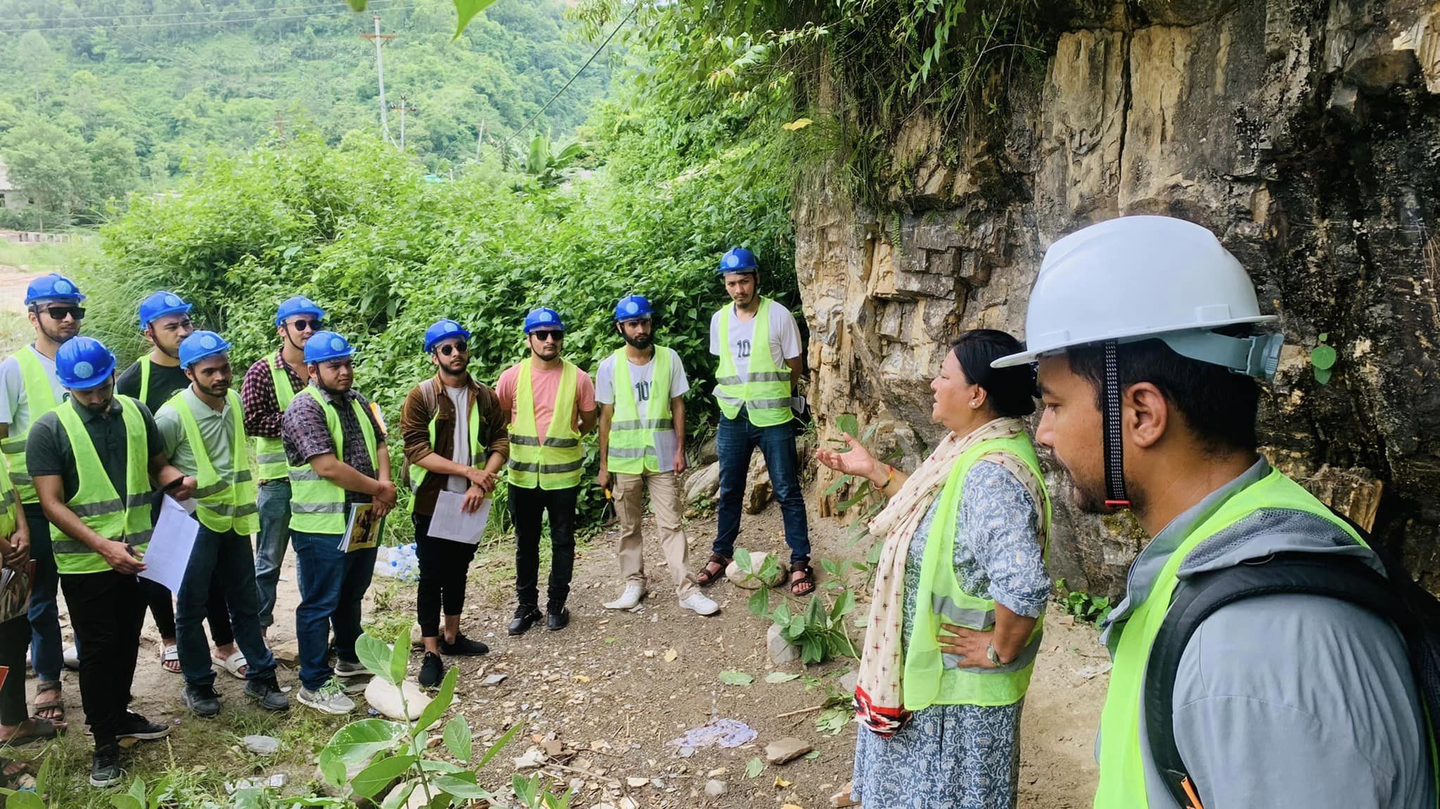 नेपाल इन्जिनियरिङ कलेजको प्रवेश परीक्षा बिहीबार, आजसम्म आवेदन दिन सकिने