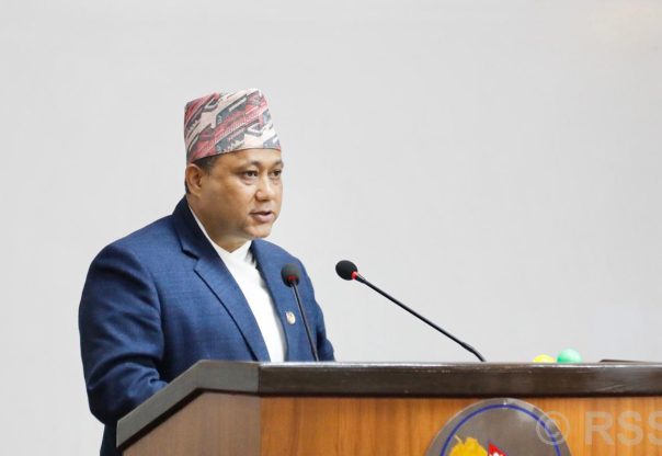 सीमा समस्याको समाधान कूटनीतिक वार्ताको माध्यमबाट हुन्छ : मन्त्री खनाल सीमा समस्याको समाधान कूटनीतिक वार्ताको माध्यमबाट हुन्छ : मन्त्री खनाल