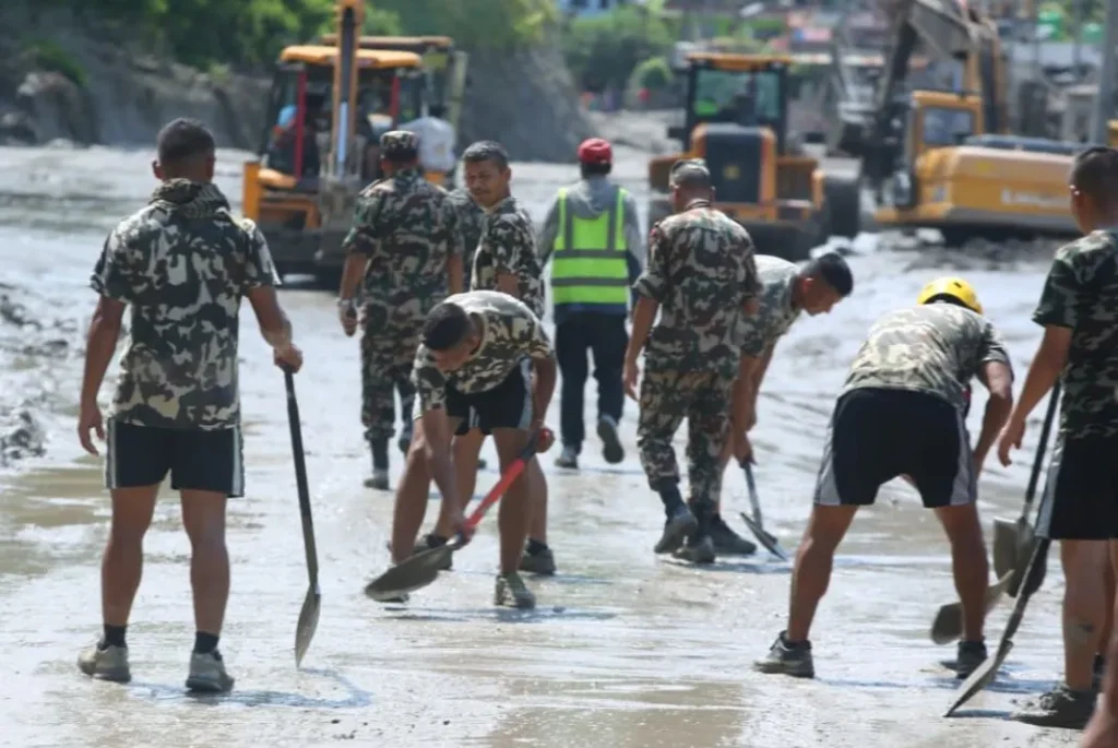 चार सय ६९ जनाको शव फेला, १५४५ को उद्धार