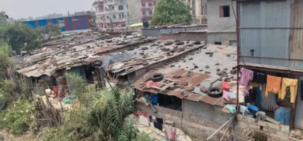सुकुमवासी व्यवस्थापन गर्ने प्रतिबद्धतासँगै विस्थापित परिवारमा खुसियाली