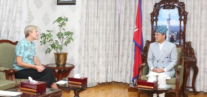 सभामुख अर्यालसँग युरोपेली सङ्घकी राजदूत लोरेन्जोको भेट