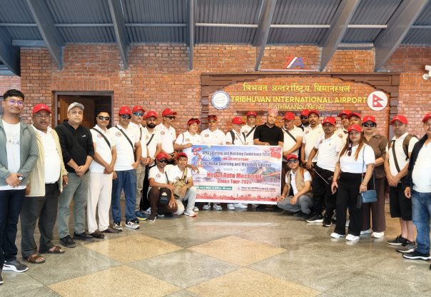 नेपाली अटो मेकानिकले गरे चीनको एसआरएम कारखानामा ईभी प्रविधिको प्रत्यक्ष अवलोकन नेपाली अटो मेकानिकले गरे चीनको एसआरएम कारखानामा ईभी प्रविधिको प्रत्यक्ष अवलोकन