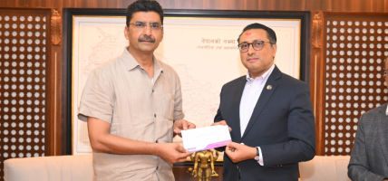 फ्ल्यास फ्लड पीडितका लागि प्रधानमन्त्री दैवी प्रकोप उद्धार कोषमा एमएडब्ल्यू ग्रुपको १ करोड ११ लाख सहयोग