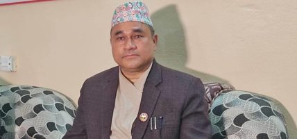 बाढीपीडितलाई सुदूरपश्चिम कांग्रेस संसदीय दलद्वारा तीन लाख ६० हजार सहयोग