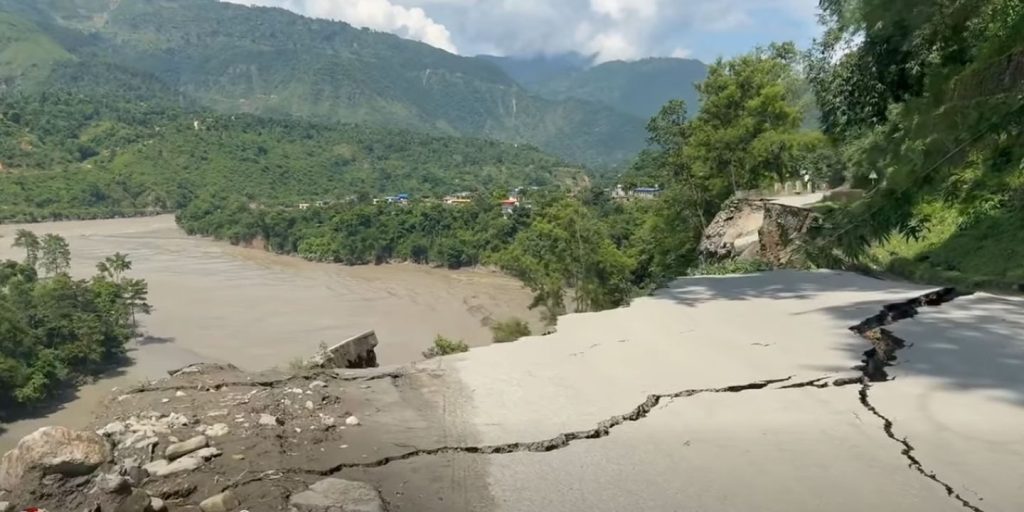 कृष्णभीर सडक भासियो, विज्ञ टोलीको अध्ययनपछि मात्र मर्मत गरिने