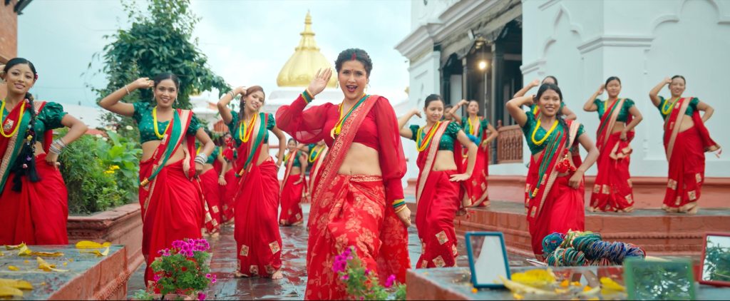 सिड्नीकी नर्स तथा गीतकार यशोदाको शब्दमा आयो ‘ए मैना सुनन’