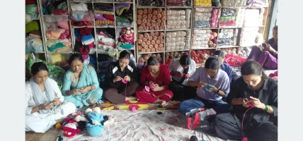 धागोबाट सृजना, आत्मनिर्भर बन्दै आमाहरू