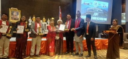 गोकर्णेश्वरका नगर प्रमुख रिसाल एशिया ग्लोबल एक्सिलेन्स अवार्ड