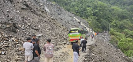 बेनी–जोमसोम र बेनी–दरबाङ सडकमा रातिमा सवारी आवागमन बन्द