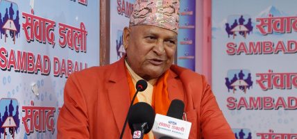 छिमेकी चिड्याएर बालेन सरकार देशलाई खतरमा पार्दैछ’