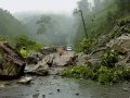 वर्षाले निम्त्यायो सडक अवरोध, विभिन्न राजमार्गमा यातायात प्रभावित