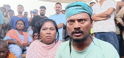 बालिका हत्याको विरोधमा आज पनि वीरगन्ज–पथलैया सडकखण्ड अवरुद्ध
