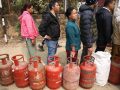 टेकुबाट सिधै एलपी ग्यास वितरण सुरु टेकुबाट सिधै एलपी ग्यास वितरण सुरु