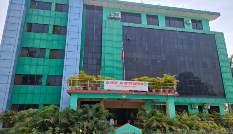 भोटेकाशी बाढीपीडितका लागि धनगढी उपमहानगरको ४१ लाख सहयोग