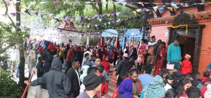 पुजारीले चिच्चाएर बर मागिदिने ‘खयरभरानी’