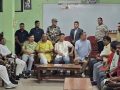 सरकार र हिन्दूवादीबीच १३ बुँदे सहमति, ‘हिन्दू राष्ट्र’बारे तीन महिनाभित्र सर्वदलीय छलफल गर्ने सरकार र हिन्दूवादीबीच १३ बुँदे सहमति, ‘हिन्दू राष्ट्र’बारे तीन महिनाभित्र सर्वदलीय छलफल गर्ने