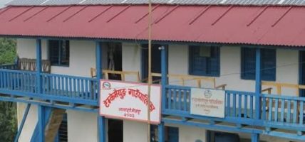 वर–पीपल संरक्षणसँगै हिलेलाई पर्यटकीय गन्तव्य बनाउने प्रयास