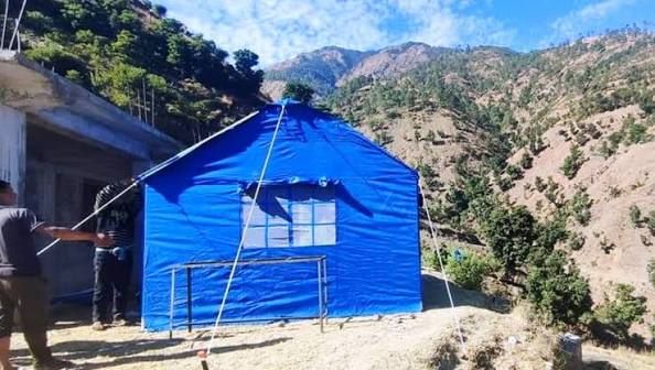 नुवाकोट र धादिङका बाढीपीडितका लागि १६ स्थानमा अस्थायी आवास निर्माण
