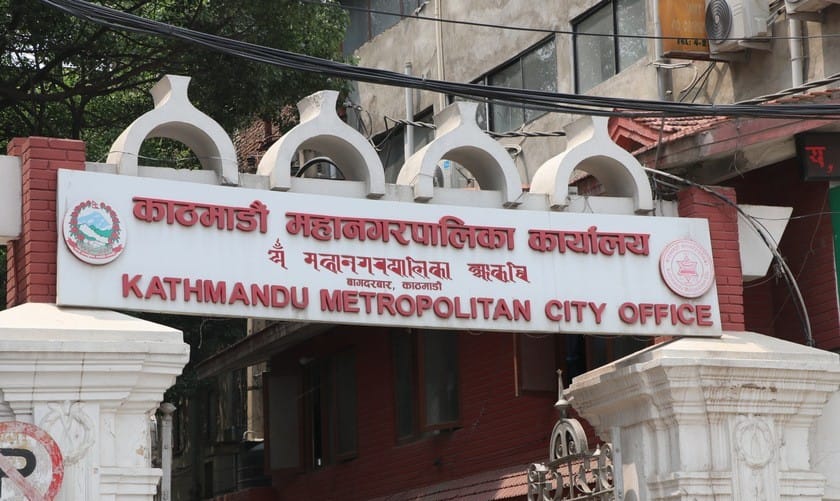 बाढीग्रस्त क्षेत्रमा अलपत्र यात्रुको उद्धार गर्न निःशुल्क यातायात सेवा
