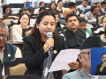 मन्त्रीका लागि हेलिकप्टर पुग्ने कर्णालीका बिरामीलाई अस्पताल छैन : वासना थापा मन्त्रीका लागि हेलिकप्टर पुग्ने कर्णालीका बिरामीलाई अस्पताल छैन : वासना थापा