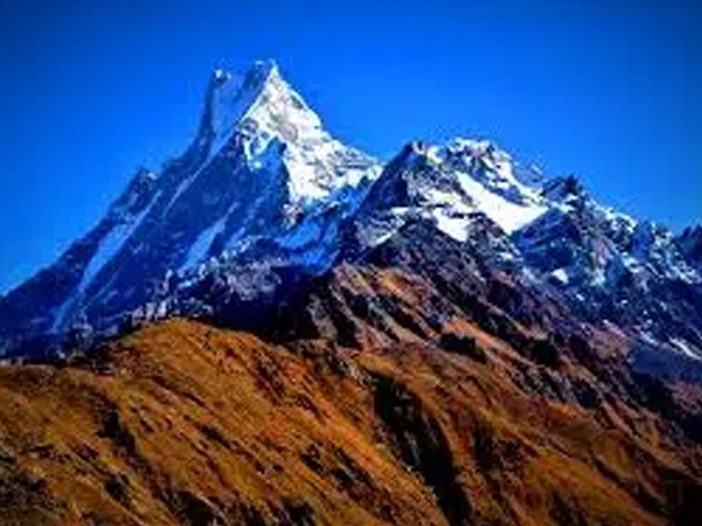पदयात्रामा गएका तीन युवक सम्पर्कविहीन