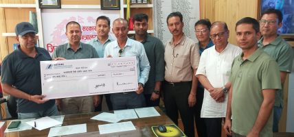 बाढीपीडितलाई मितेरी बैंकको १० लाख सहयोग